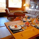 Apartment Sportrama 115